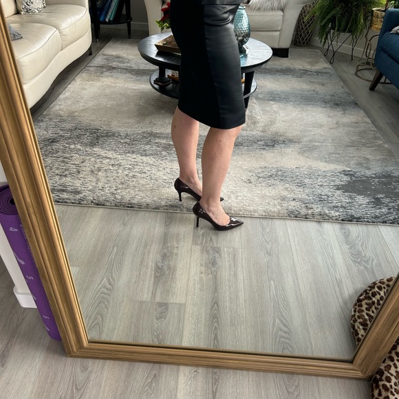 Pleather midi dress with peplum & zipper details - Picture 2 of 9